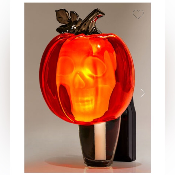 Pumpkin Skull Wallflowers Fragrance Plug Halloween - Picture 3 of 3